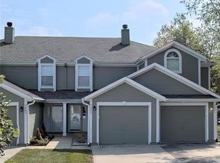 5603 NW Sunrise Meadow Cir, Lees Summit, MO 64064