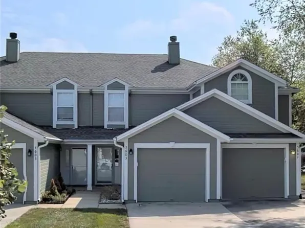 5603 NW Sunrise Meadow Cir, Lees Summit, MO 64064