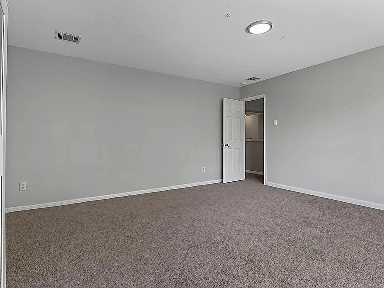5720 Wharton Dr — Photo 24