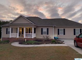 637 Halston Rd, Arab, AL 35016