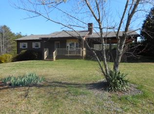 1653 Baton School Rd, Granite Falls, NC 28630