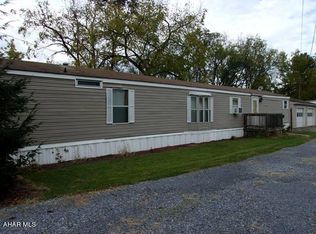 111&113 Seifert St, Bedford, PA 15522