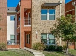1517 Fiji St, Dallas, TX 75203