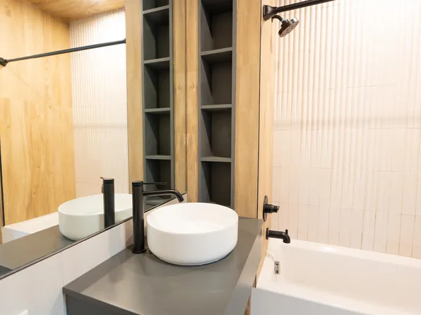 424 Arlington Avenue image 24 of 25