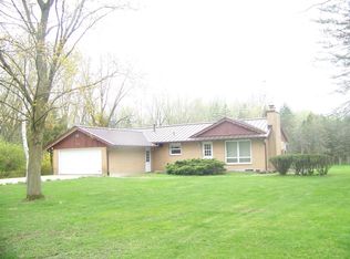 3821 Barreville Rd, Crystal Lake, IL 60012