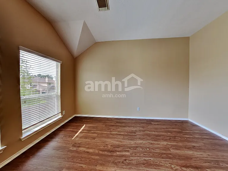 26004 Castle Meadow Ln — Photo 10