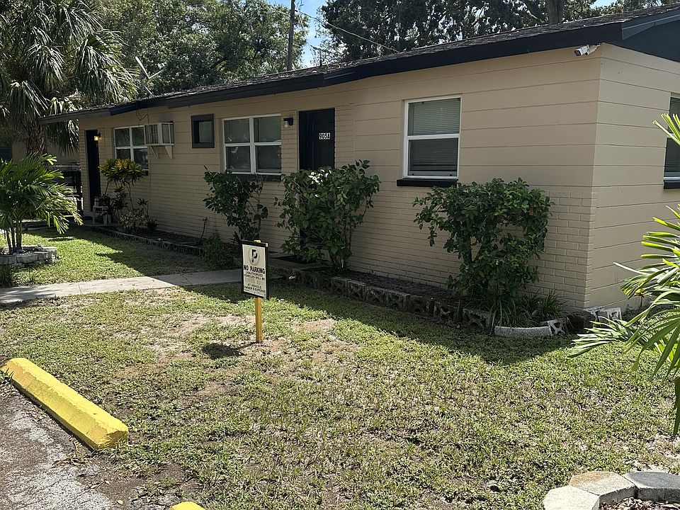 1st image of 903 E Bougainvillea Ave APT B