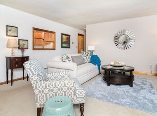 175 Chestnut St #7, Foxboro, MA 02035