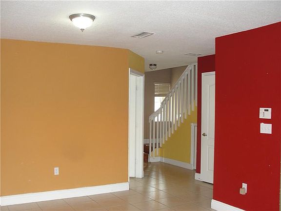 4th image of 8771 NW 107th Ln #8771
