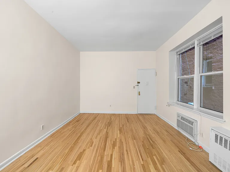 25 W 84th St #1H — Photo 15