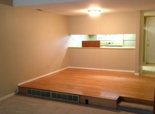 701 Kenwood Rd, Champaign, IL 61821