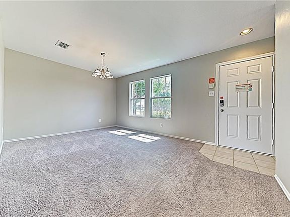 2nd image of 609 Preston Dr