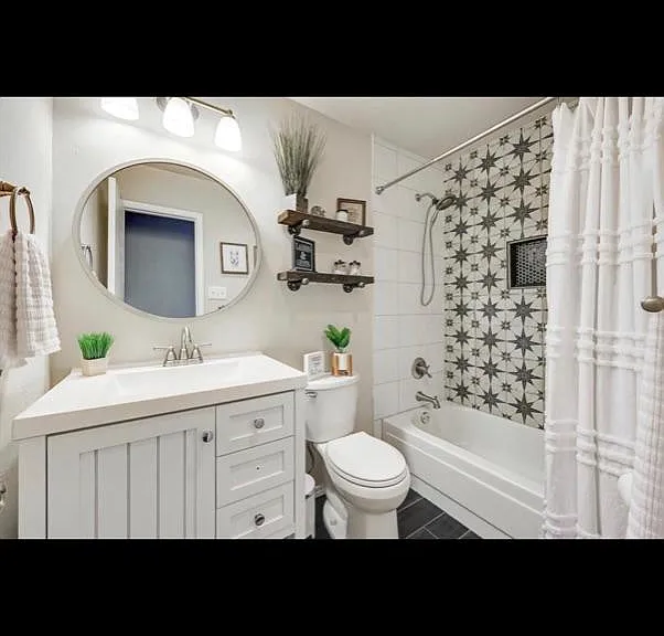 6304 Douglas Dr — Photo 17