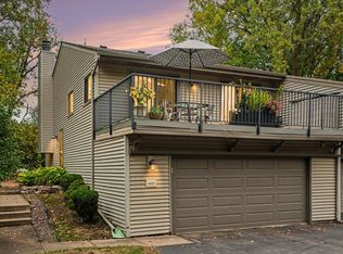 4455 Arden View Ct, Arden Hills, MN 55112