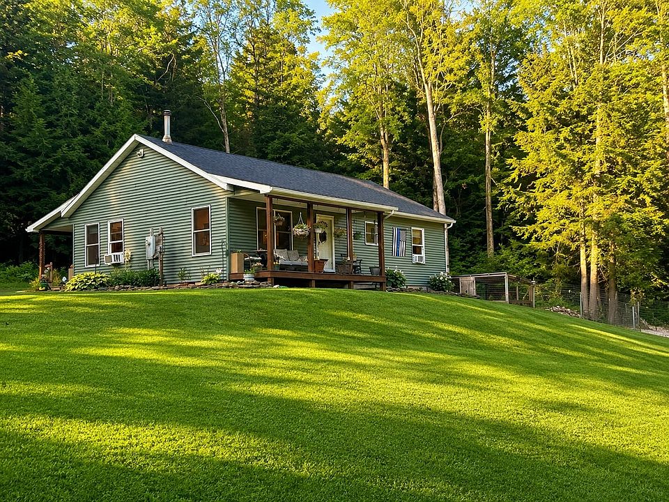 1st image of 377 Ives Hill Rd