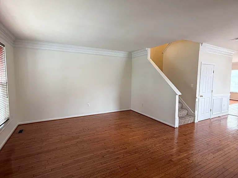 108 Davidson St — Photo 3