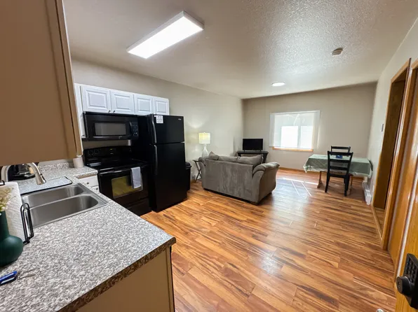 Theater Apartments Beulah