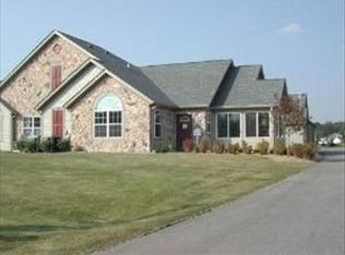 2014 Olmstead Dr, Woodstock, IL 60098