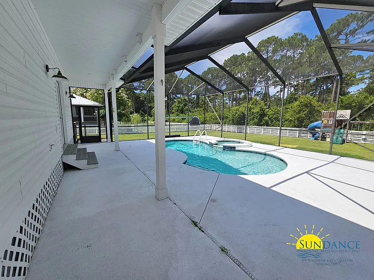360 Tradewinds Dr — Photo 36