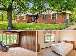 2371 Holtgrewe Rd, Washington, MO 63090
