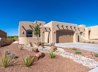 8129 Willow Bloom Cir, Las Cruces, NM 88007