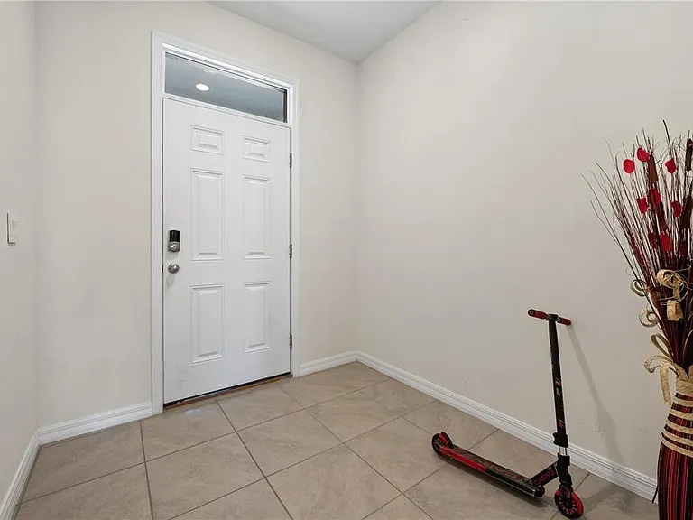 8924 Milestone Dr — Photo 9