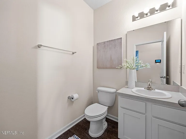 2555 Oak Stream Dr — Photo 12
