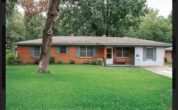 1st image of 202 Shamrock Dr