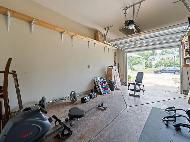 1504 Holly Grove Way — Photo 14