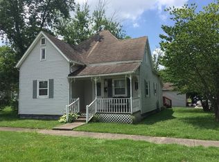 801 SW 1st St, Casey, IL 62420