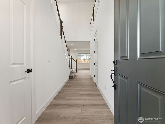 3rd image of 15415 205th Avenue E #236