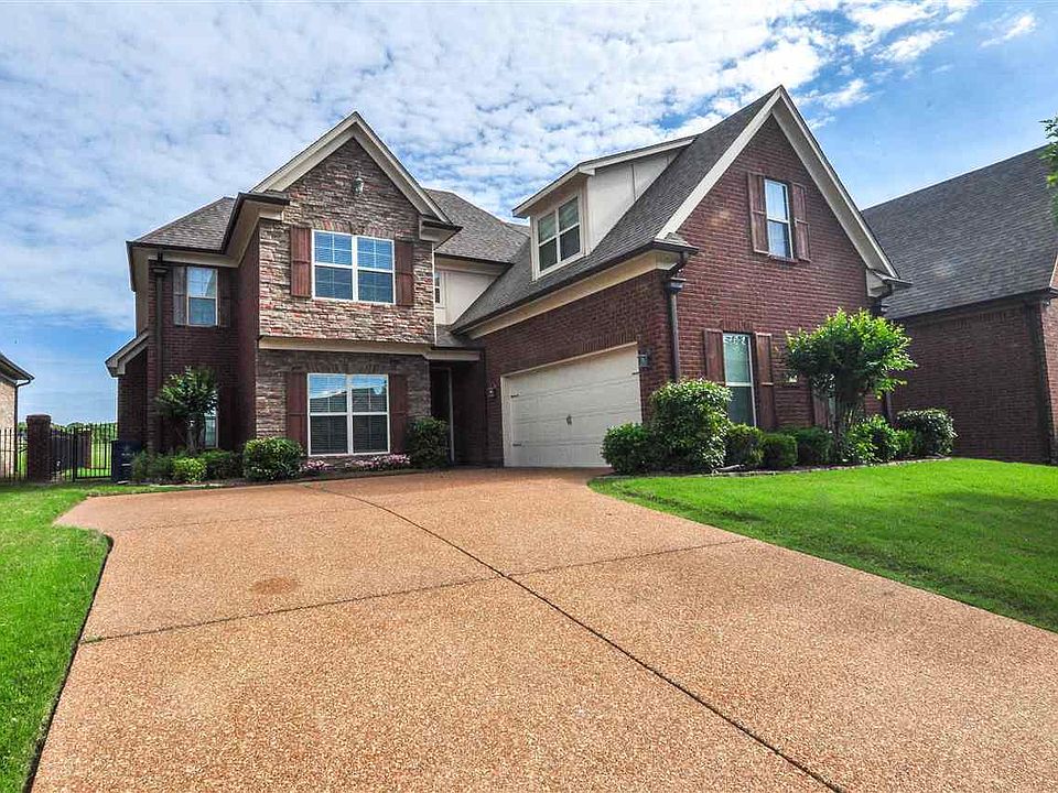 1st image of 6926 Dakota Cir N