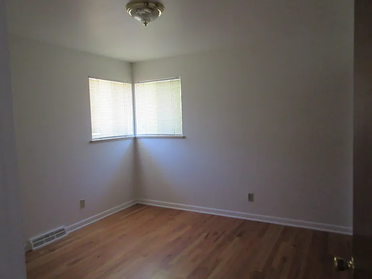 12373 W 60th Pl — Photo 15