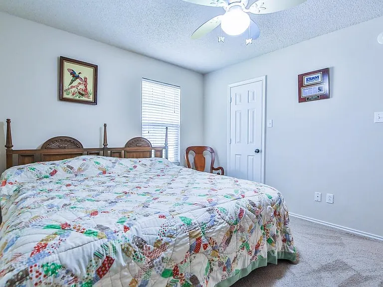 9805 Huron Ave — Photo 11