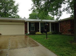 45 McIntyre Dr, Fenton, MO
