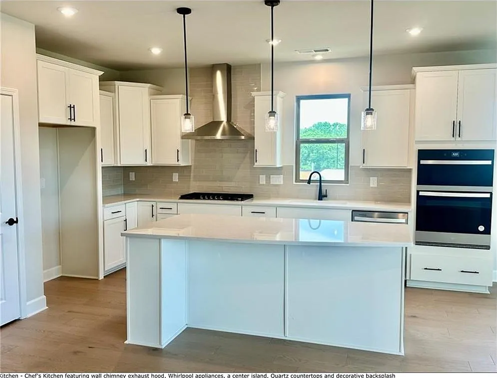 2 bed, 2.0 bath, 1656 sqft, $2,850 — Photo 2