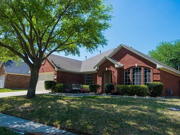 2nd image of 6314 Branch Hollow Ln