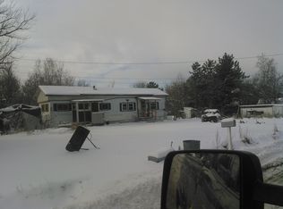 8 Pleasant St, Princeton, ME 04668
