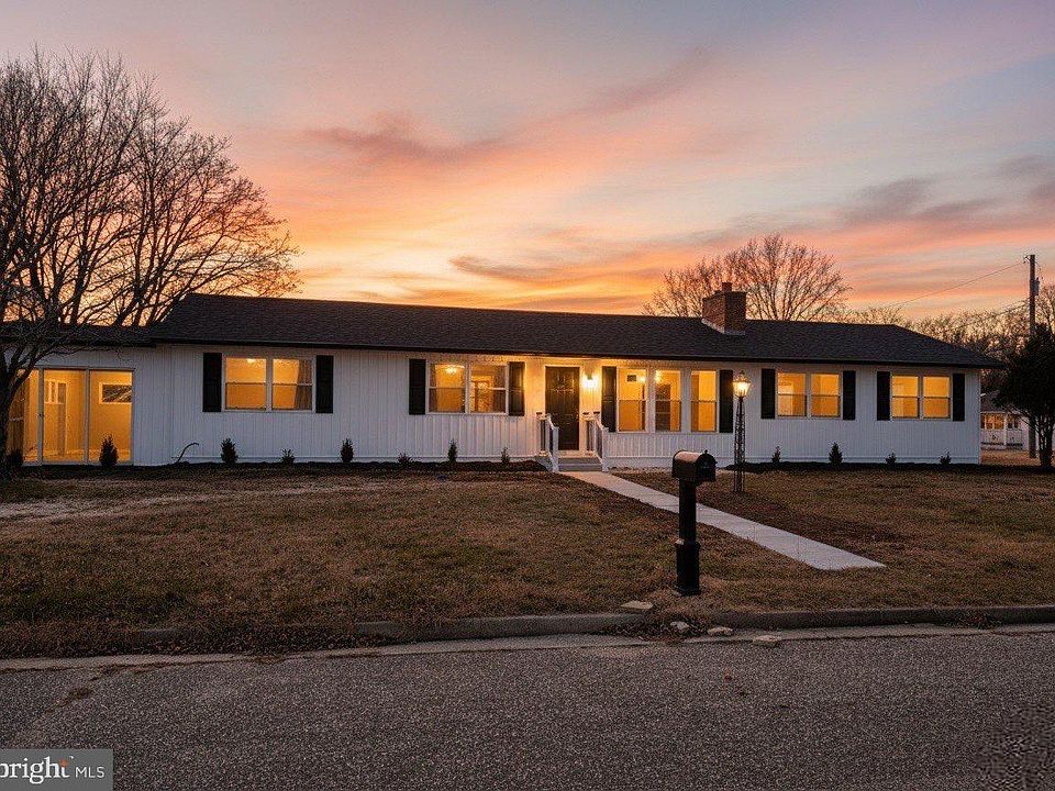 1st image of 574 Juliana Dr