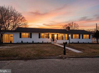 574 Juliana Dr, Vineland, NJ 08360