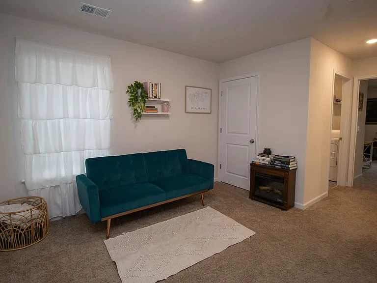 2034 Elmridge Rd — Photo 33