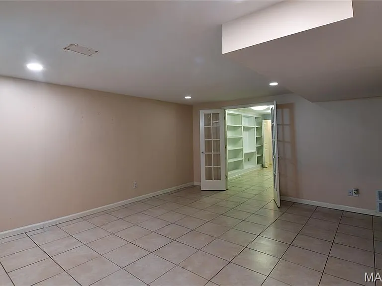 1419 Sawyers Trail Ct — Photo 52
