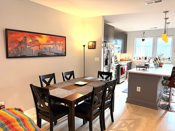 4th image of 2724 12th St NE #15