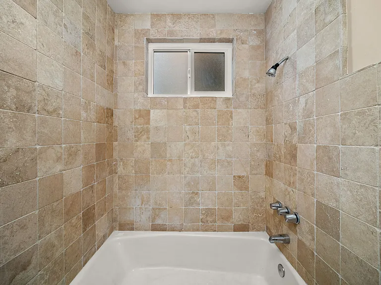 3751 Prestwick Dr — Photo 36