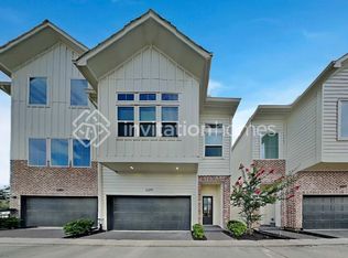 6379 Paddington Bend Dr, Houston, TX 77008