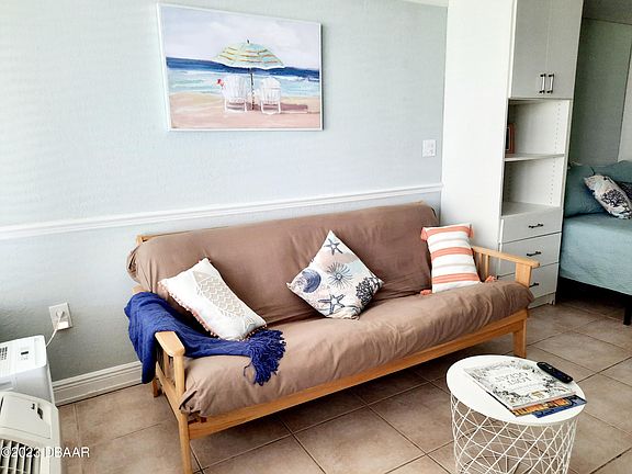 5th image of 2043 S Atlantic Ave #109