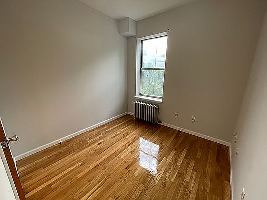 3rd image of 20-12 41st St #1