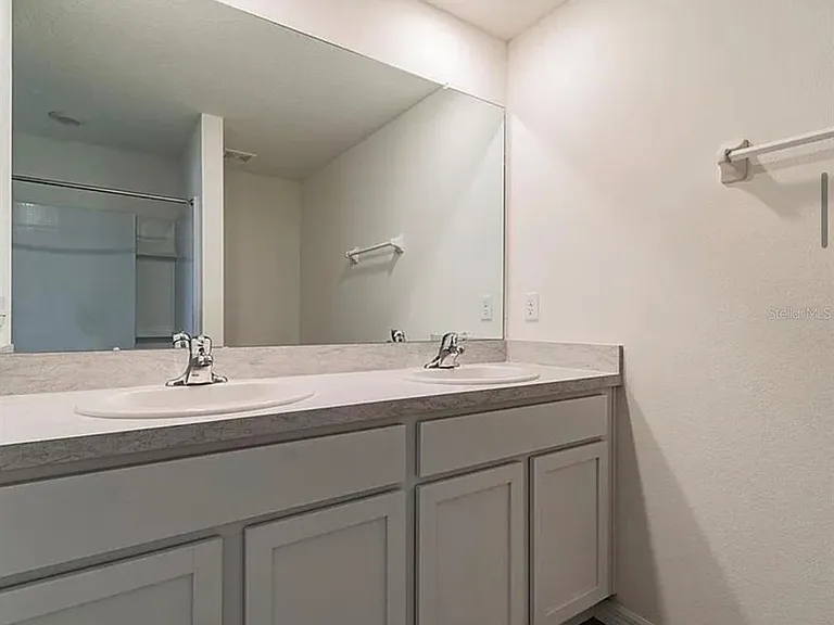 649 Sunlit Coral St — Photo 17