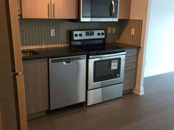 55 Speers Rd, Oakville, ON