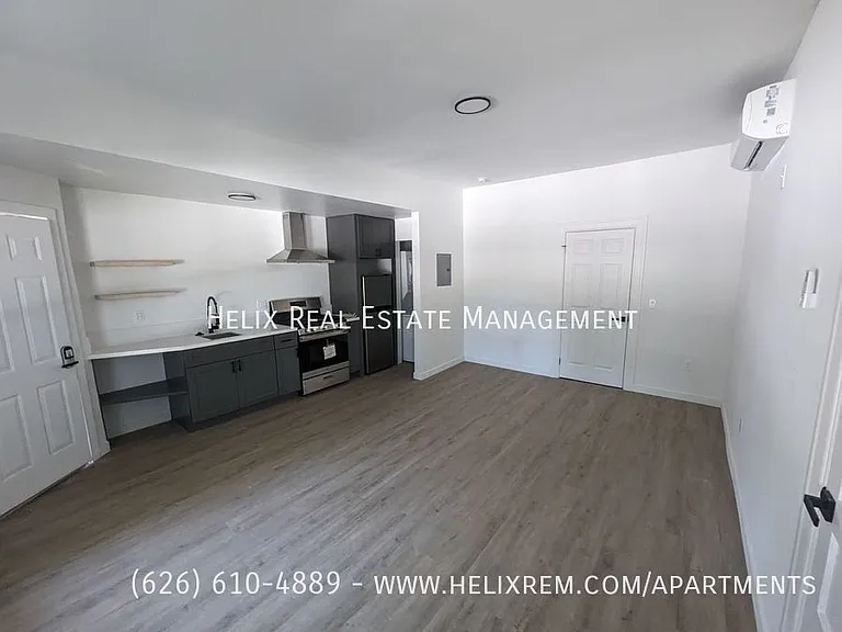 190 S Marengo Ave #4 — Photo 2